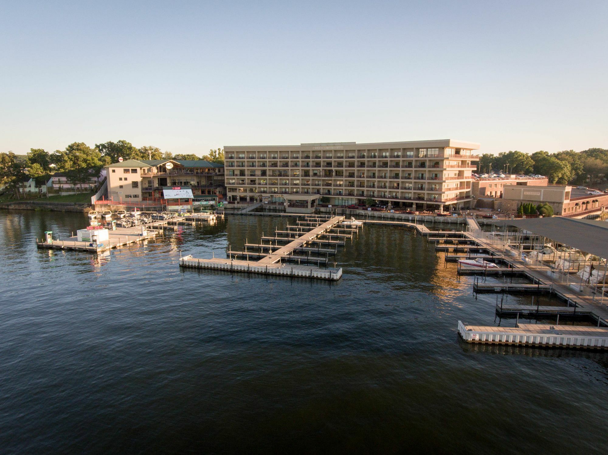 Camden On The Lake Resort Lake Ozark Exteriör bild