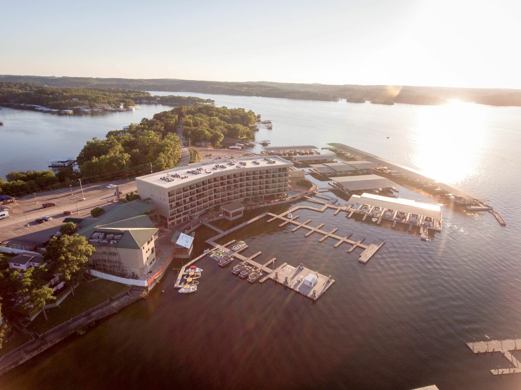 Camden On The Lake Resort Lake Ozark Exteriör bild